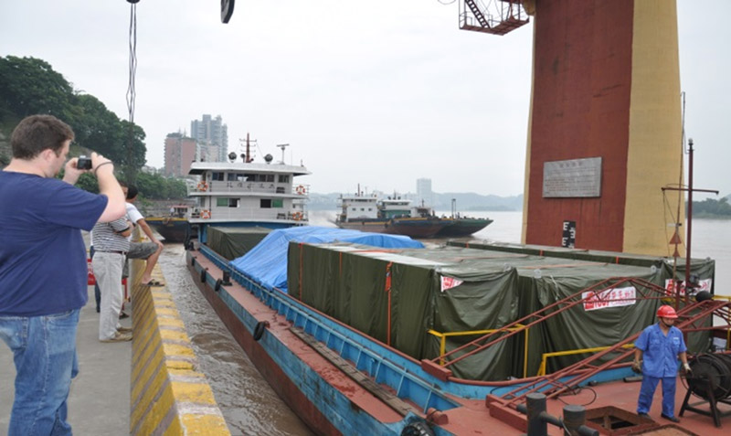 成都至上海水陸聯運總重量978.2噸